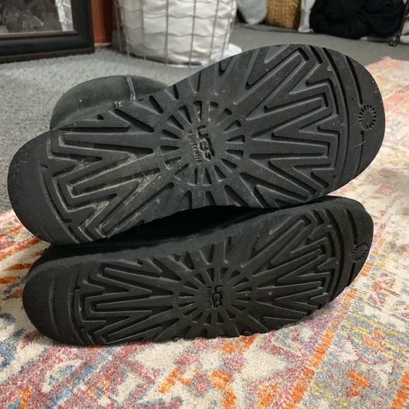 UGG Shoes - Tall Black Uggs